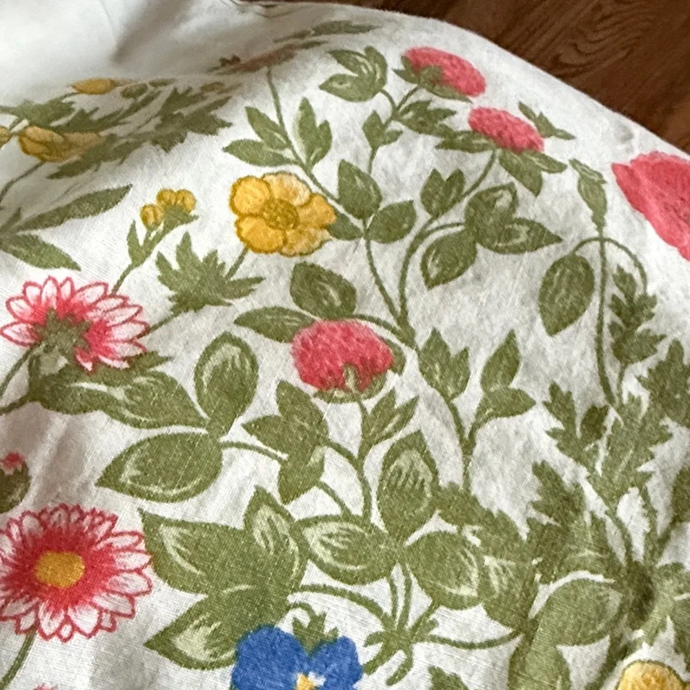 Floral Danica Danish Floral Print Pillowcase